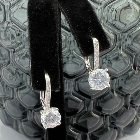 CZ in 925 Sterling Silver Leverback Earrings - Picture 10 of 10